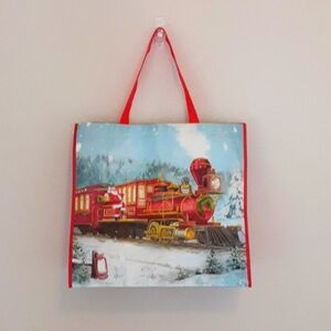 HomeGoods Reusable Holiday Tote